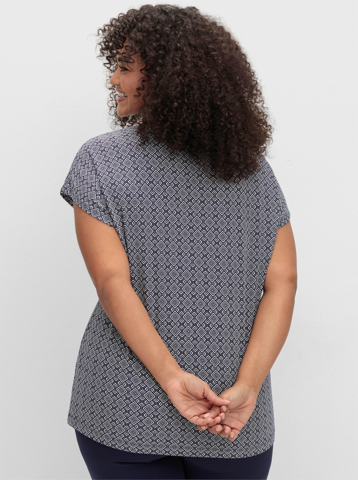 sheego Kurzarmshirt - tiefblau-gemustert