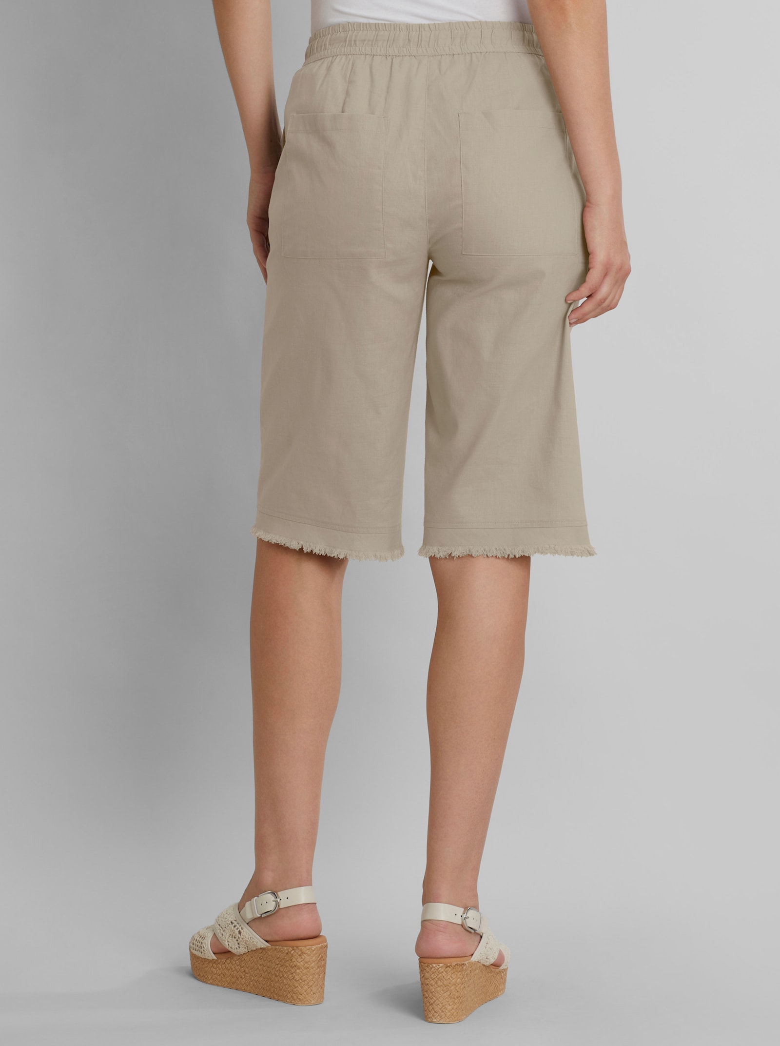 heine Shorts mit Fransen - sesam