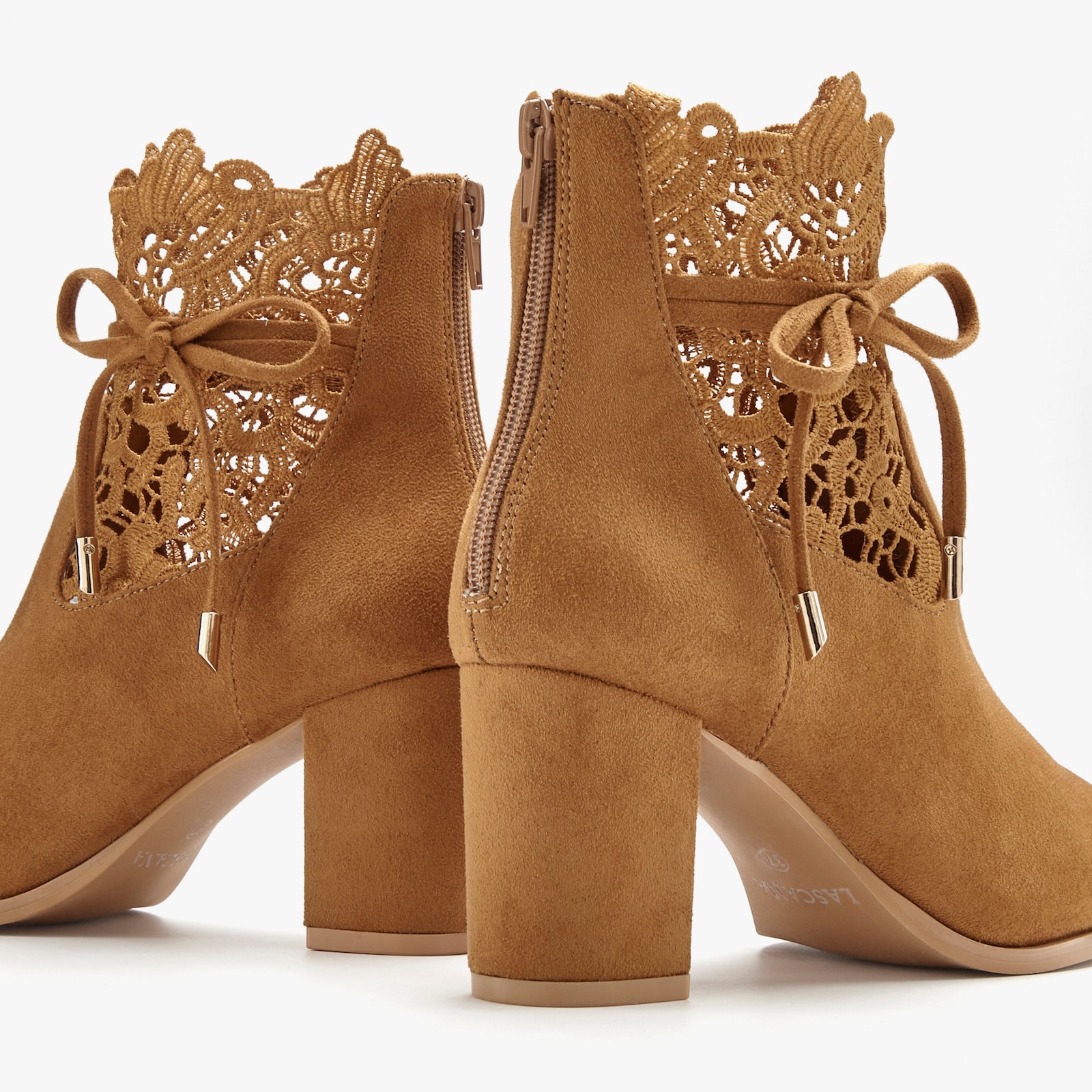 LASCANA High-Heel-Stiefelette - camelfarben