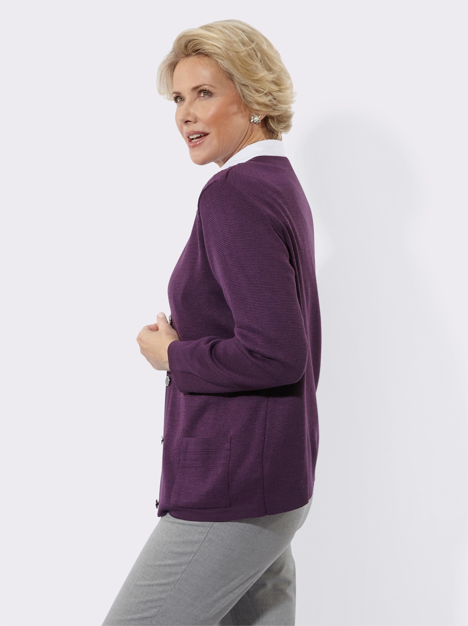 Strickjacke mit Schmuckknöpfen - traube