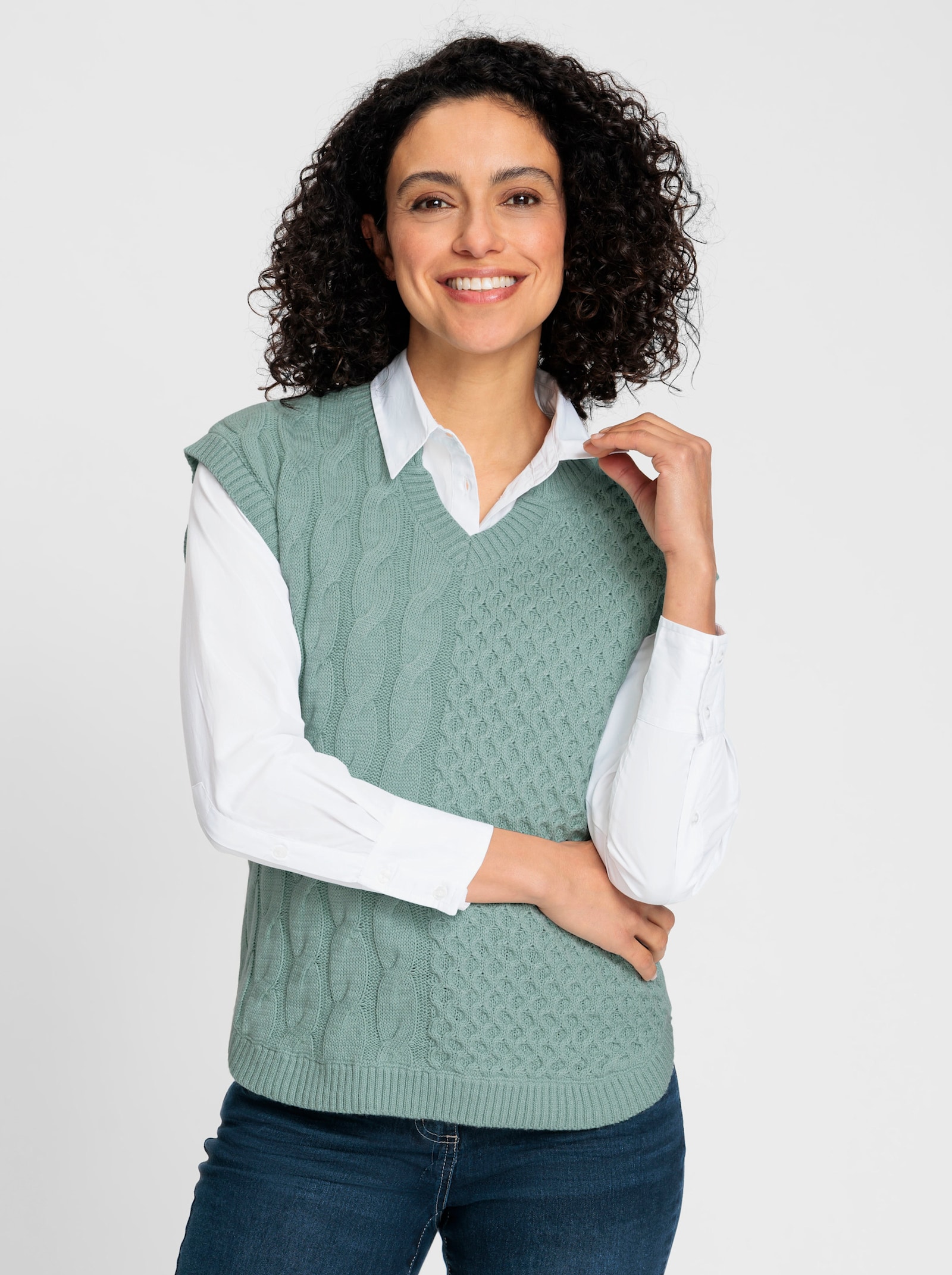 Pullunder mit Rauten- und Zopfmuster - kalkmint