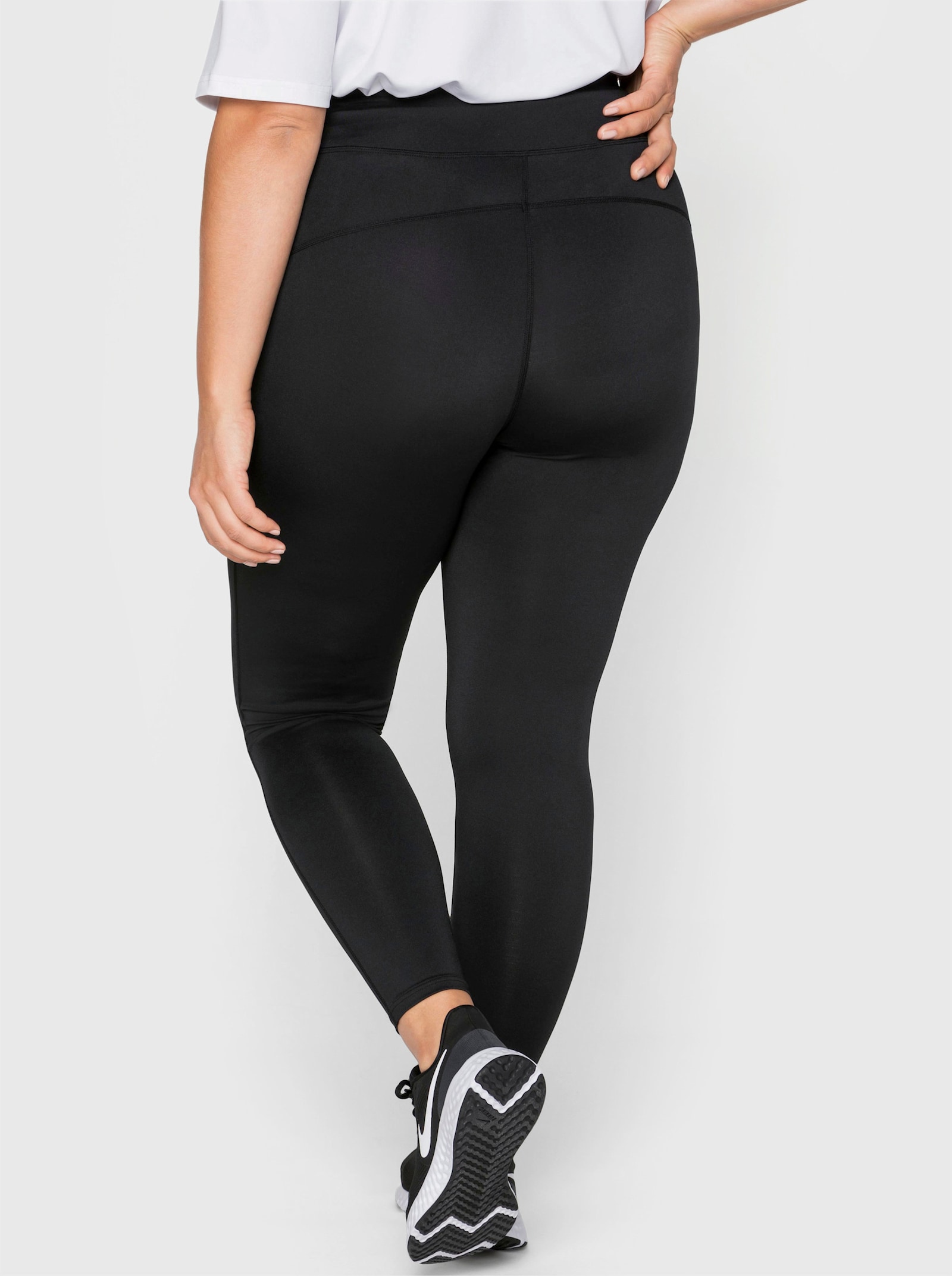 sheego Functionele tight in 7/8-lengte - zwart