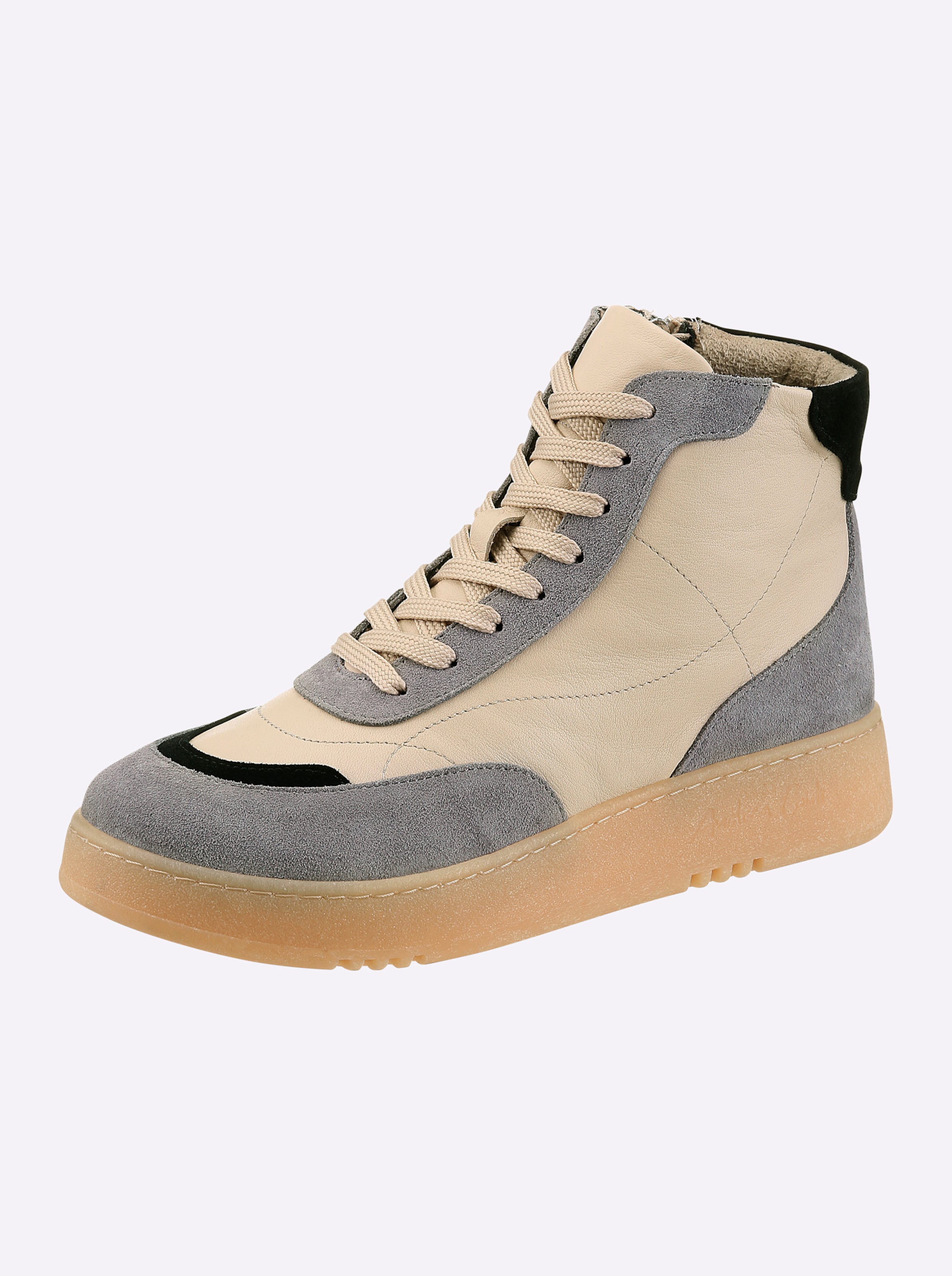 Sneaker