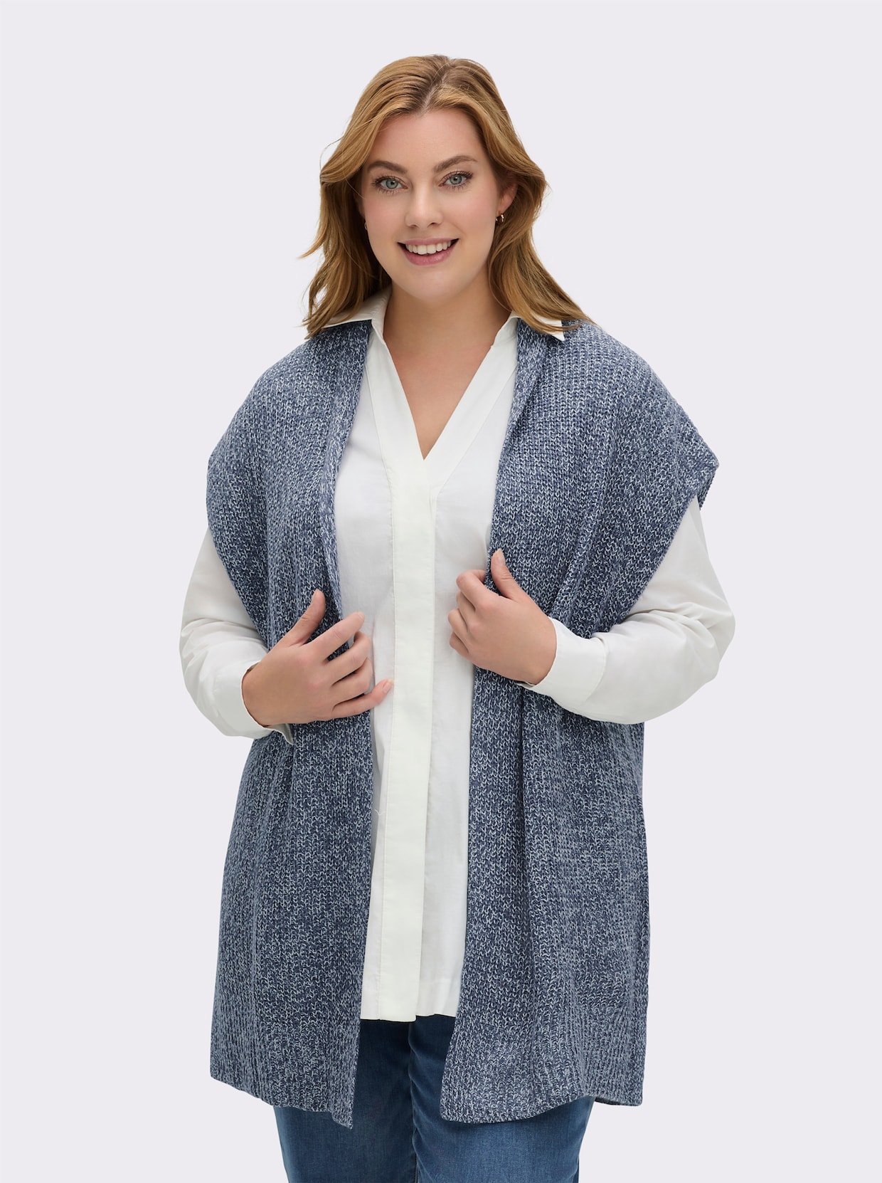 Strickweste mit Seitenschlitzen - rauchblau-meliert