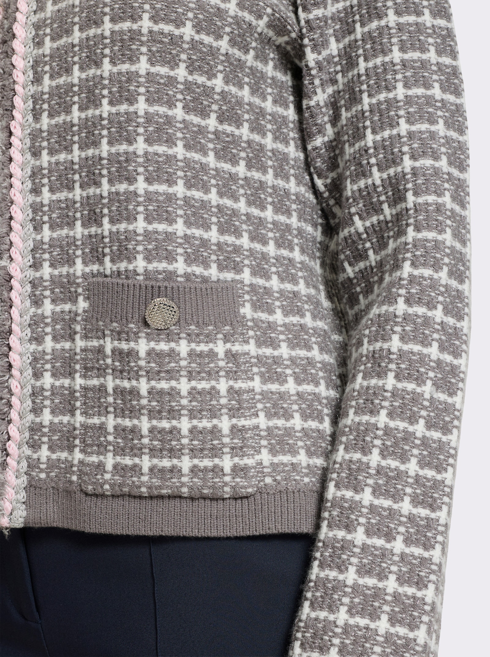 heine Strickjacke mit Rundhals-Ausschnitt - grau-ecru-gemustert