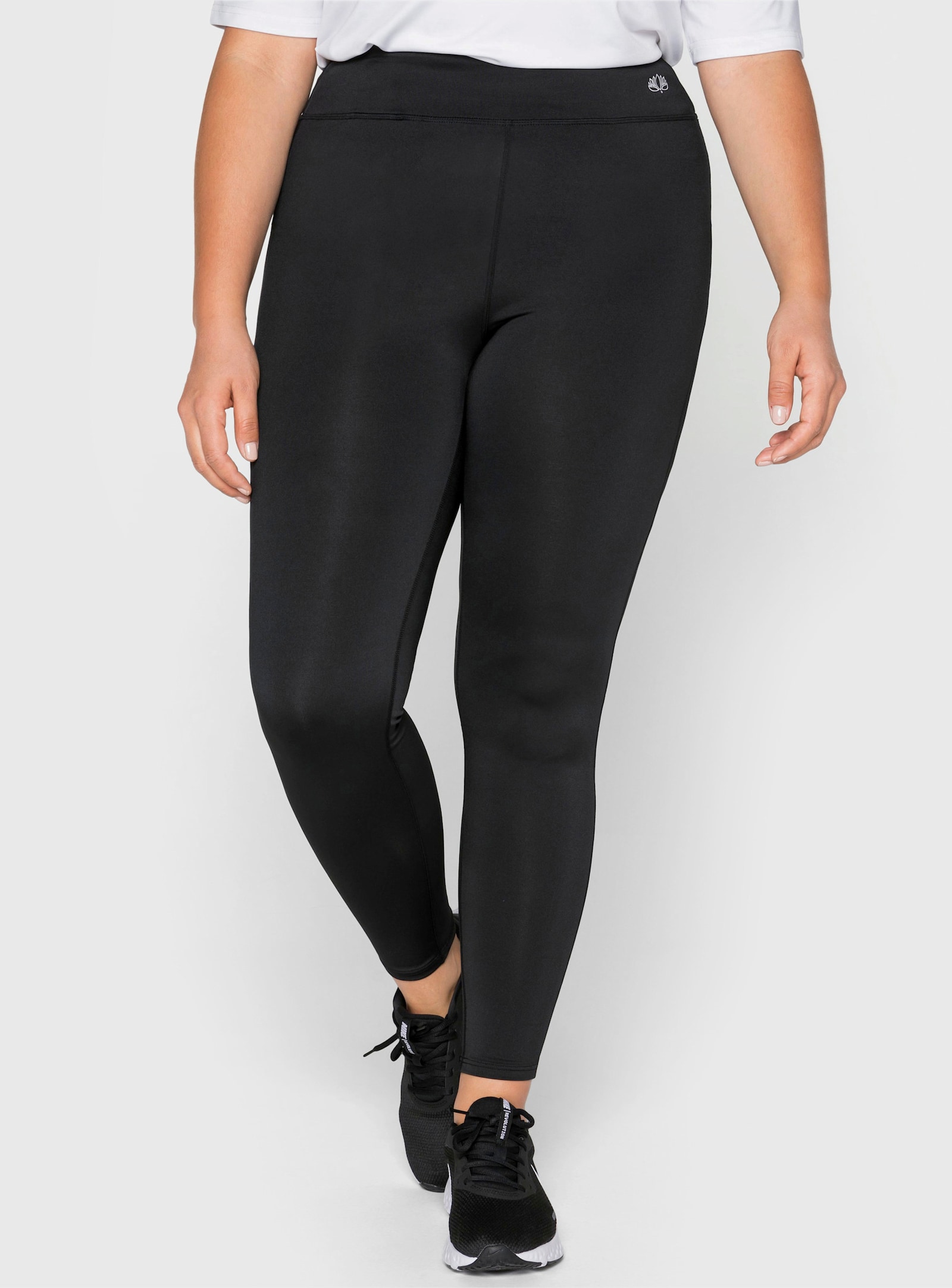 sheego Functionele tight in 7/8-lengte - zwart