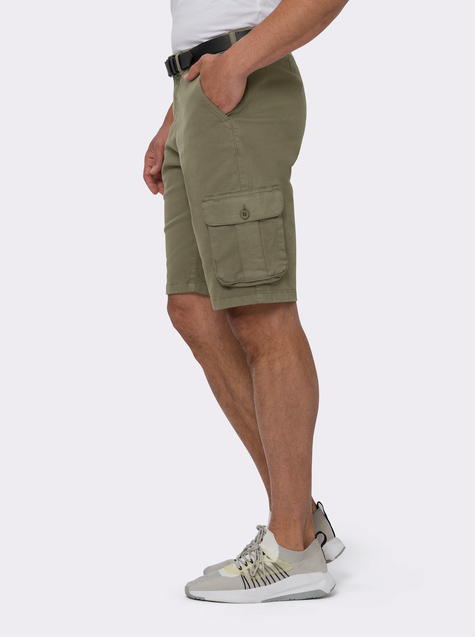 Bermudas inklusive Gürtel - oliv