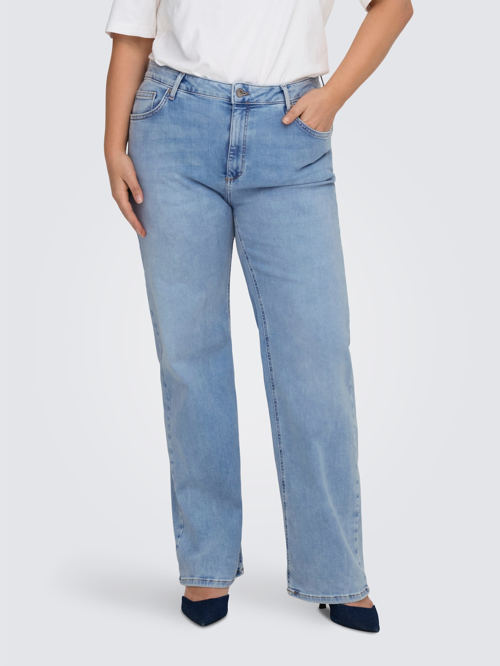 ONLY CARMAKOMA Weite Jeans - light blue denim
