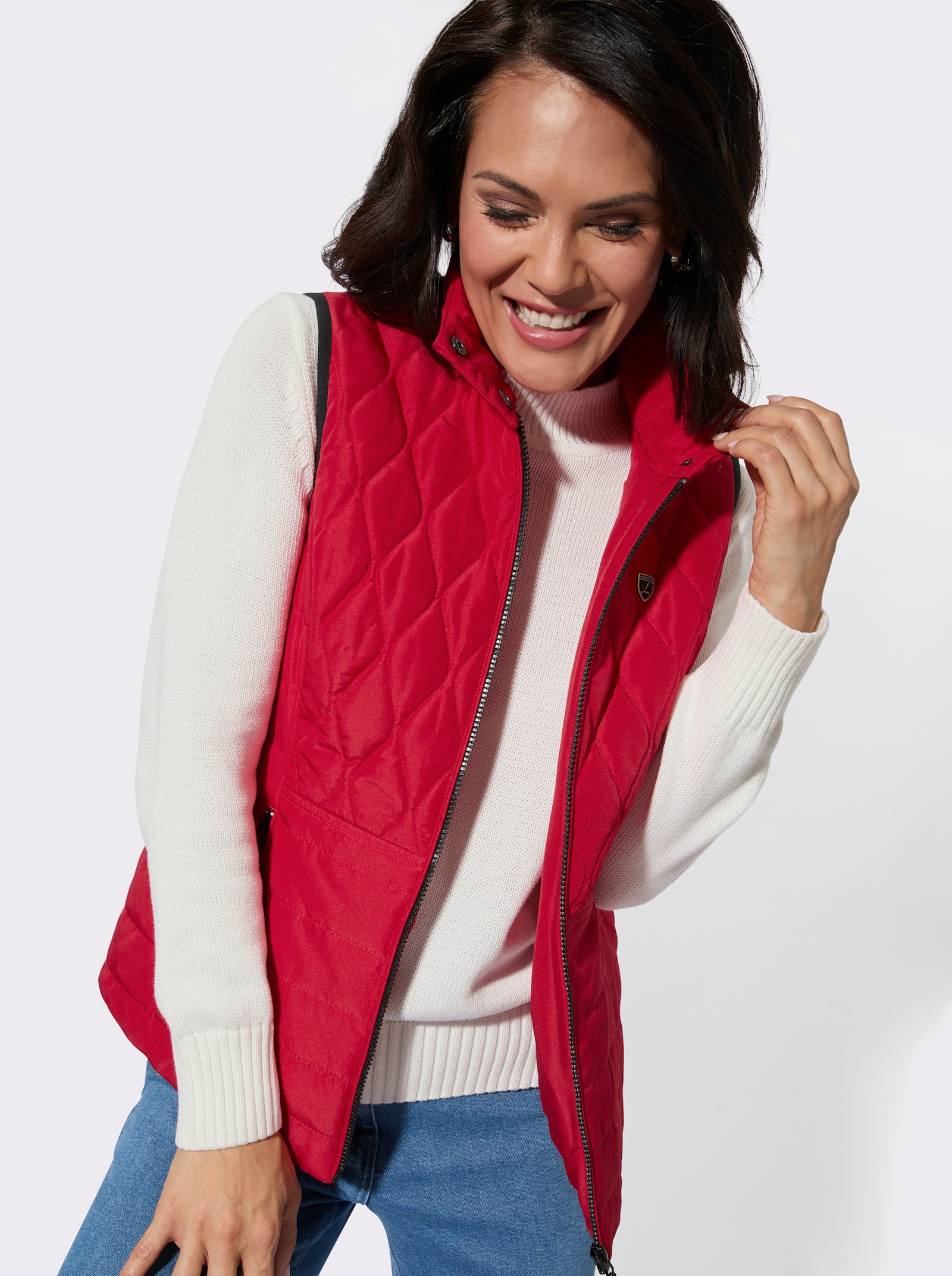 Steppweste in kontrastreicher Verarbeitung - rot