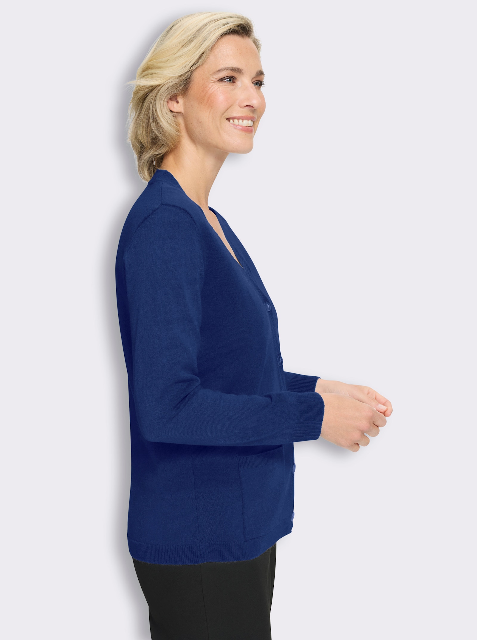 Strickjacke in Feinstrick-Qualität - royalblau