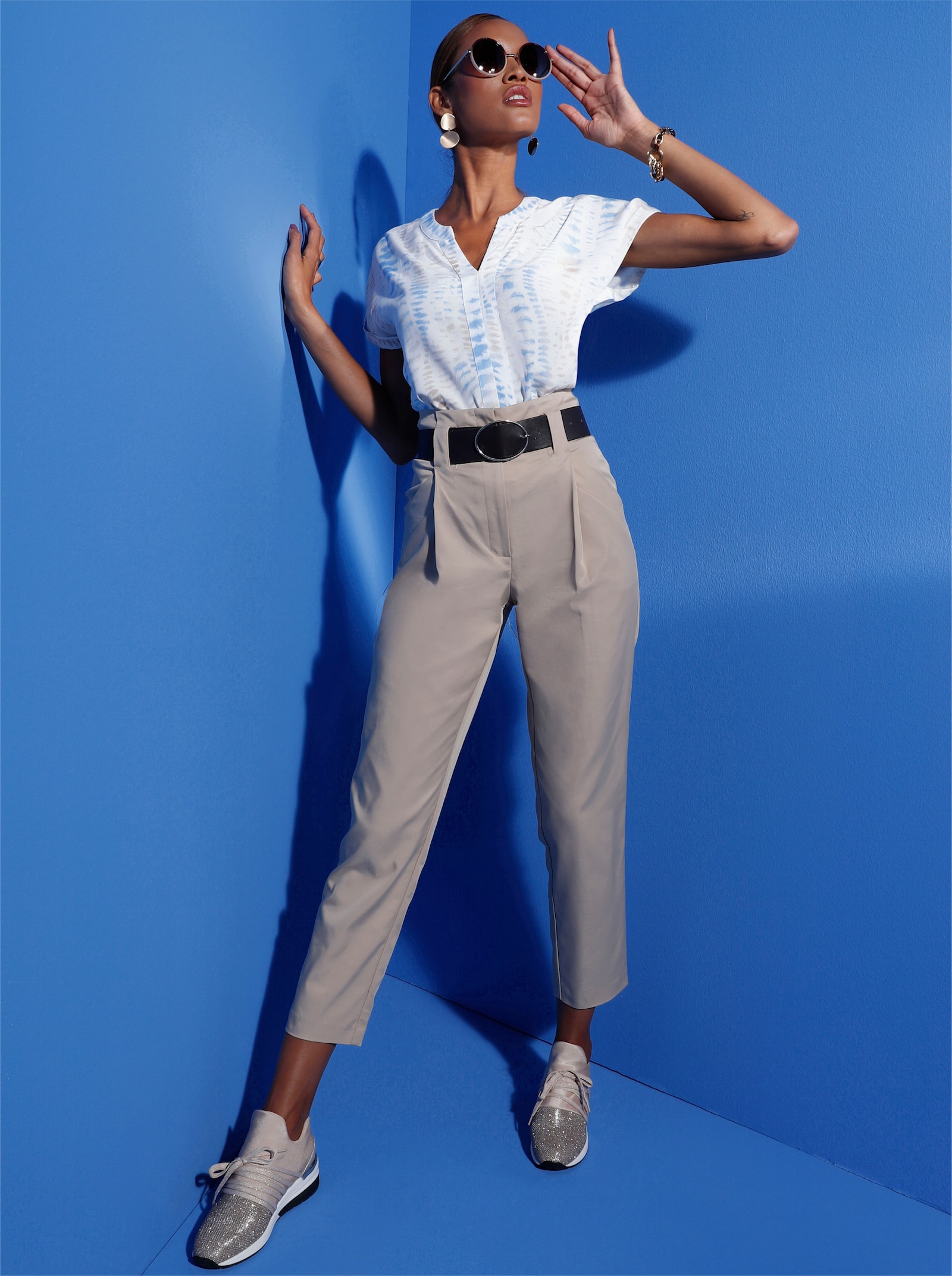 Bundfaltenhose in gewebter Qualität - beige