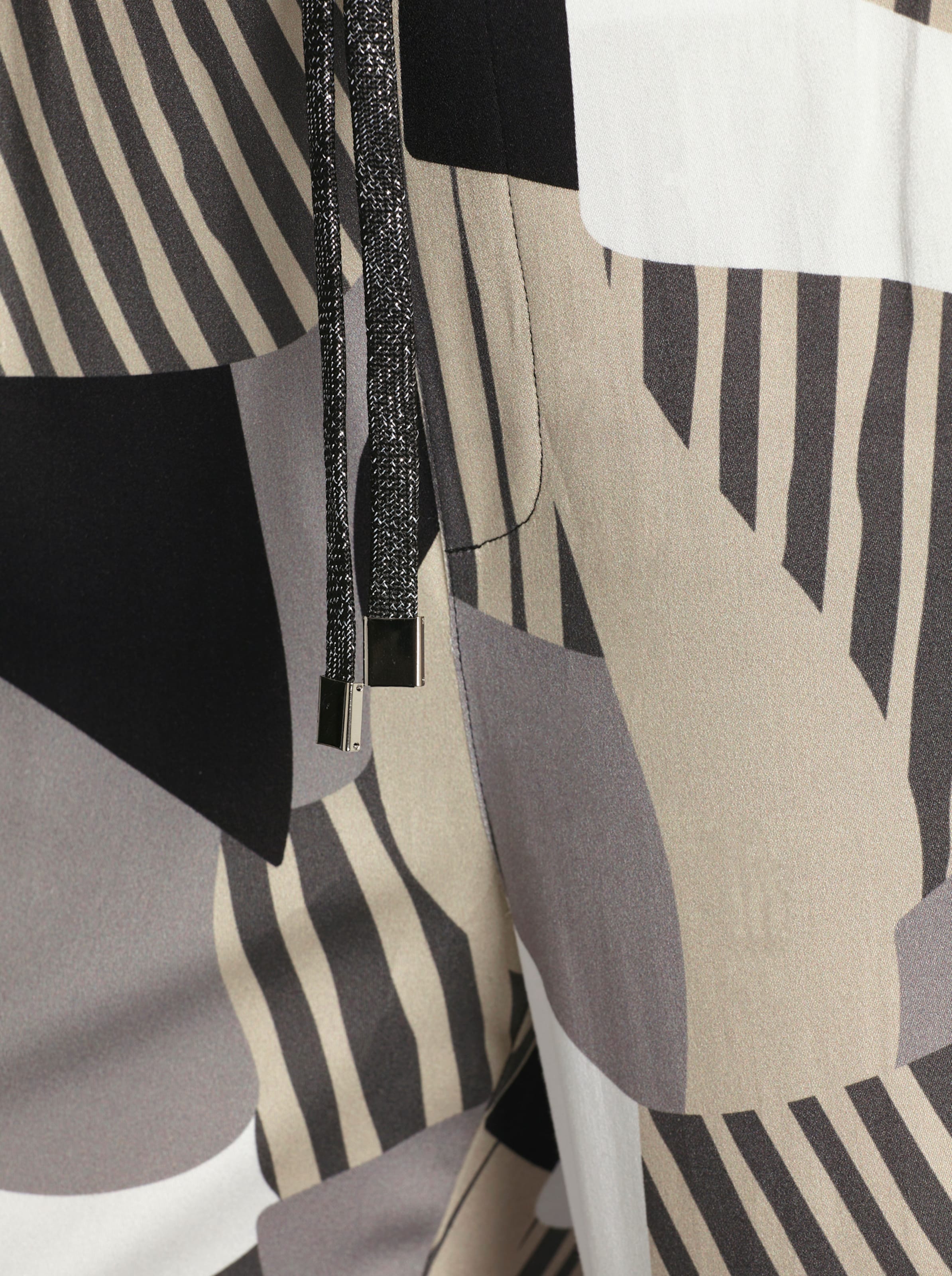 Thumbnail - Marlene-Hose