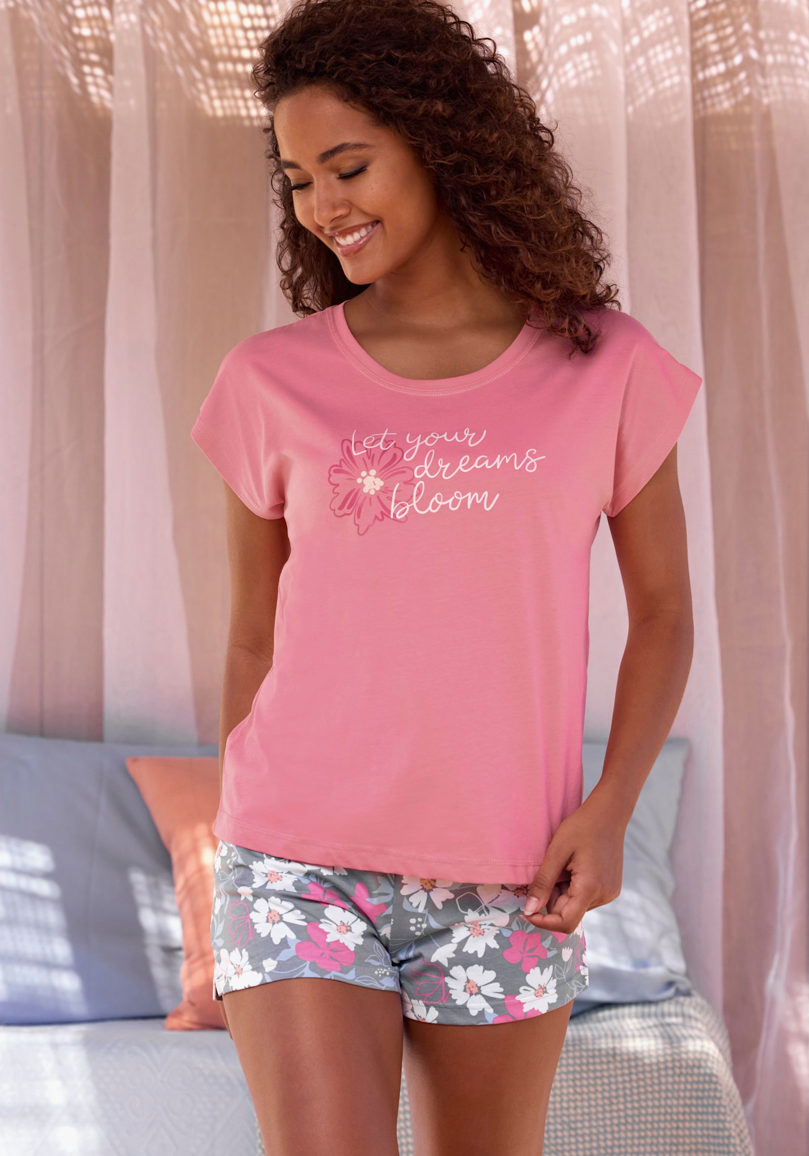 Vivance Dreams Pyjamashorts - graublau-pink-geblümt