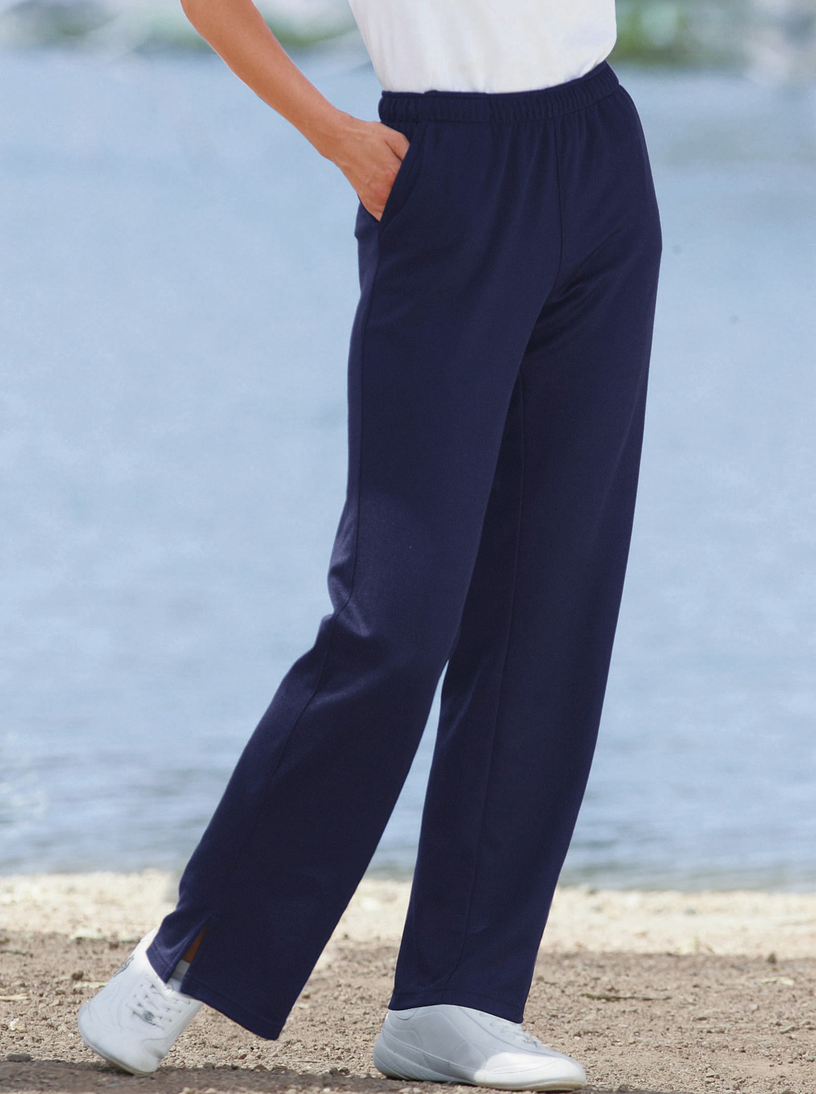 schneider sportswear Freizeithose mit Baumwoll-Innenseite - marine