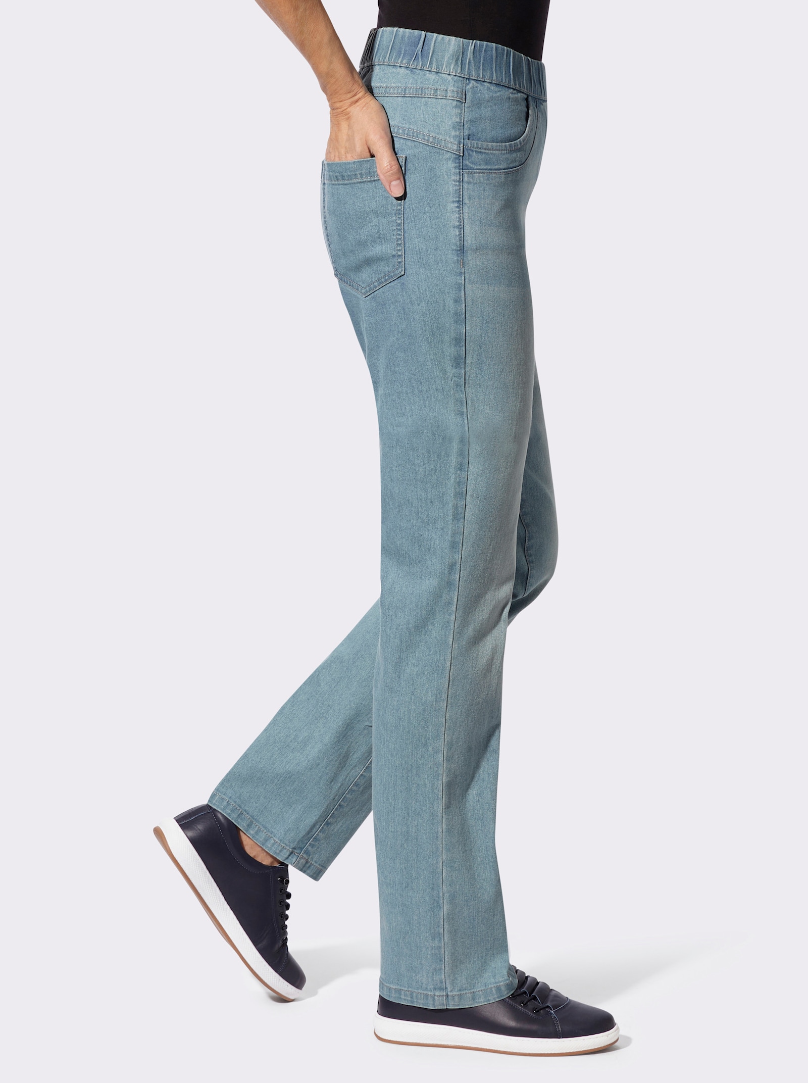 Schlupfjeans mit geradem Bein - blue-bleached