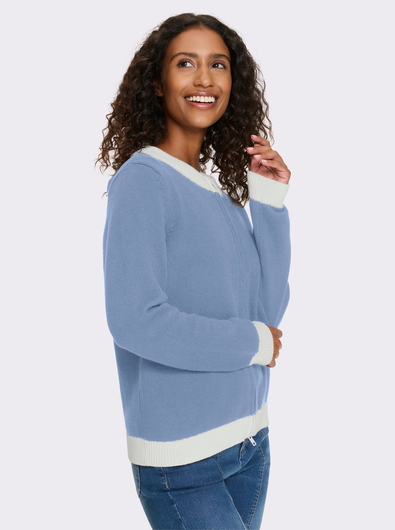 heine Strickjacke mit Blockstreifen - bleu-ecru