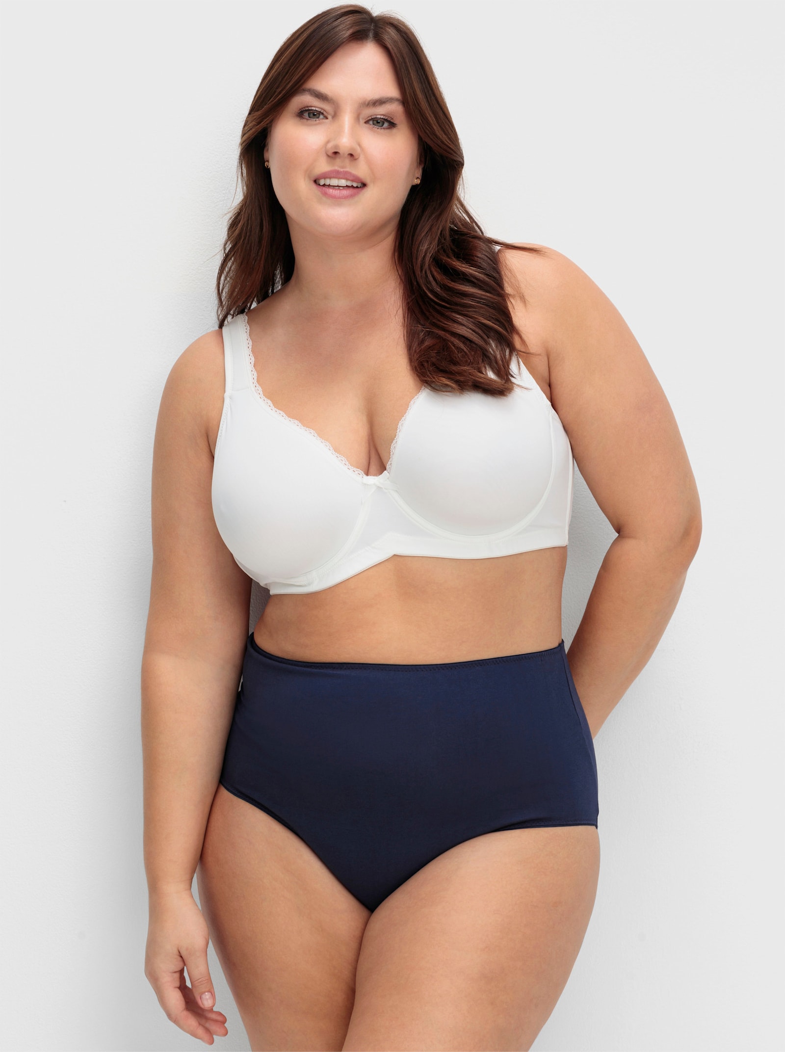 sheego Beugelbeha in set van 2 - marine en wit