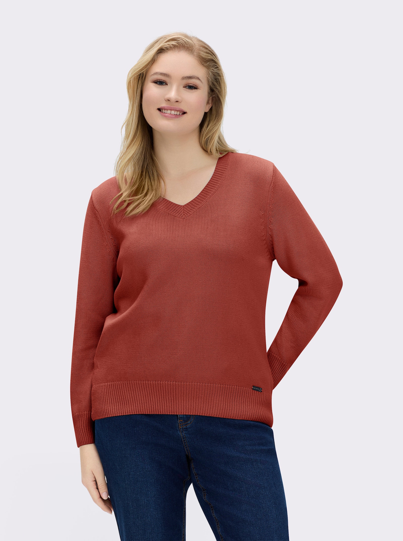 V-Ausschnitt-Pullover mit Baumwolle - rostrot