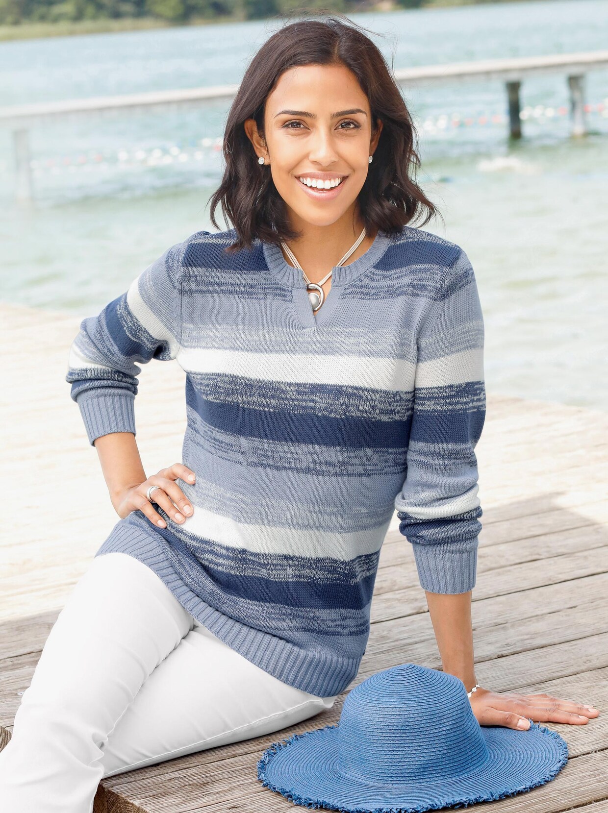 Streifenpullover - bleu-jeansblau-gestreift