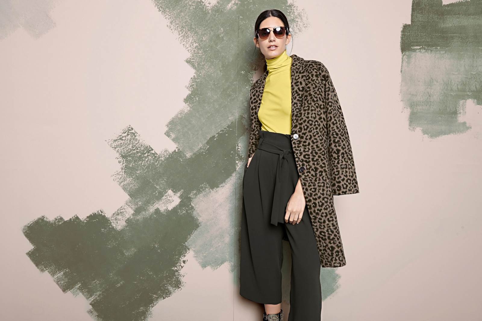 heine Rollkragenshirt in figurbetonter Form - gelb