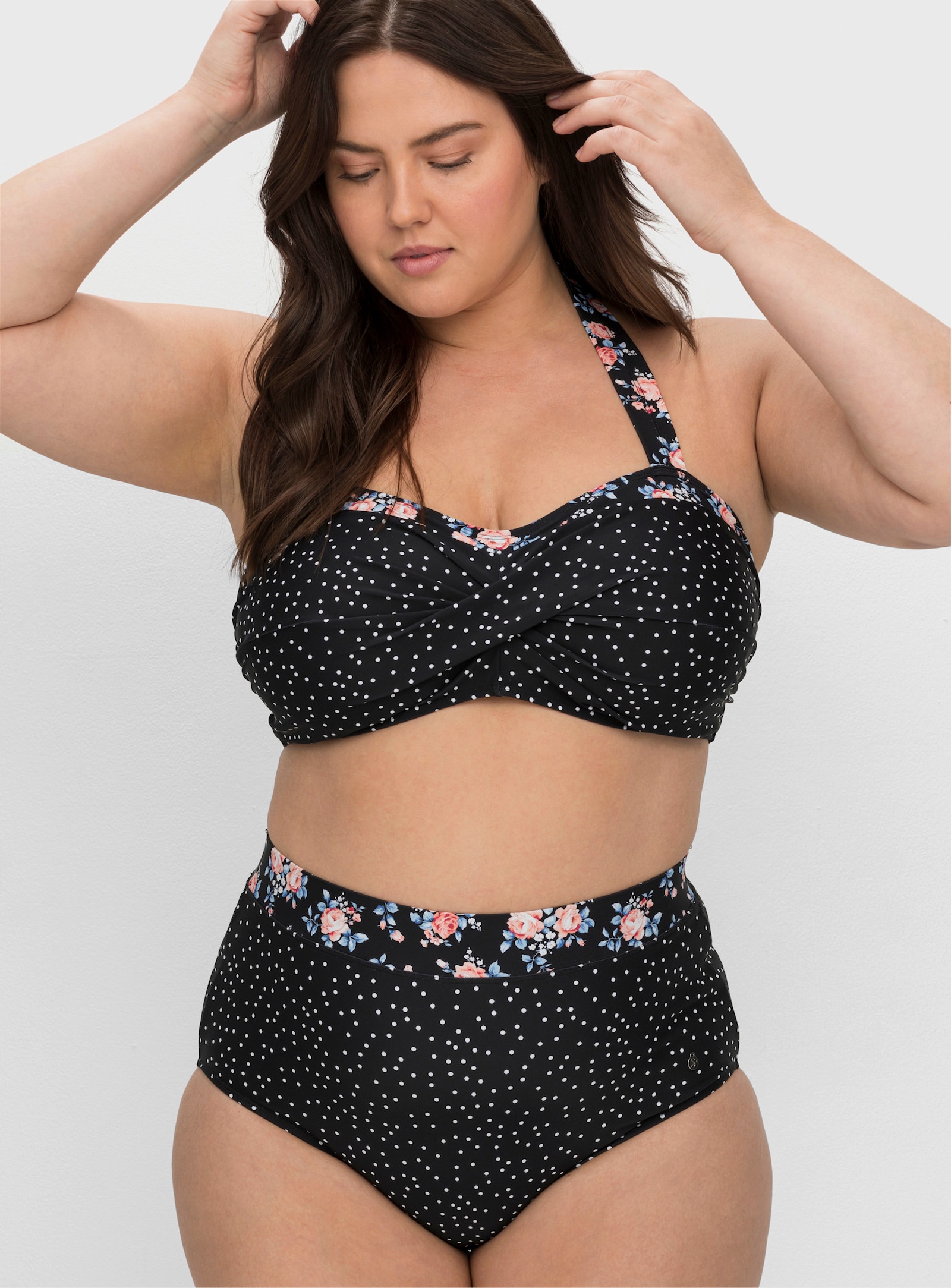 sheego Bikini-Oberteil in Wickeloptik - schwarz-gepunktet