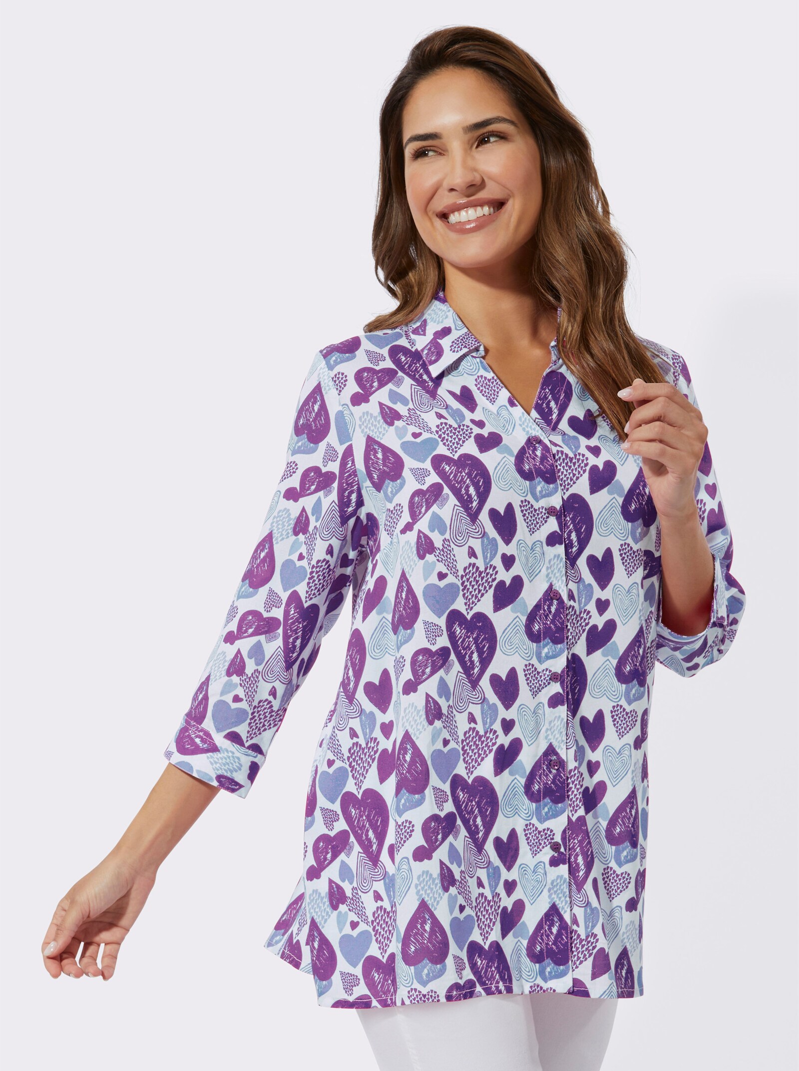 Lange blouse in hartdessin - wit/lavendel bedrukt