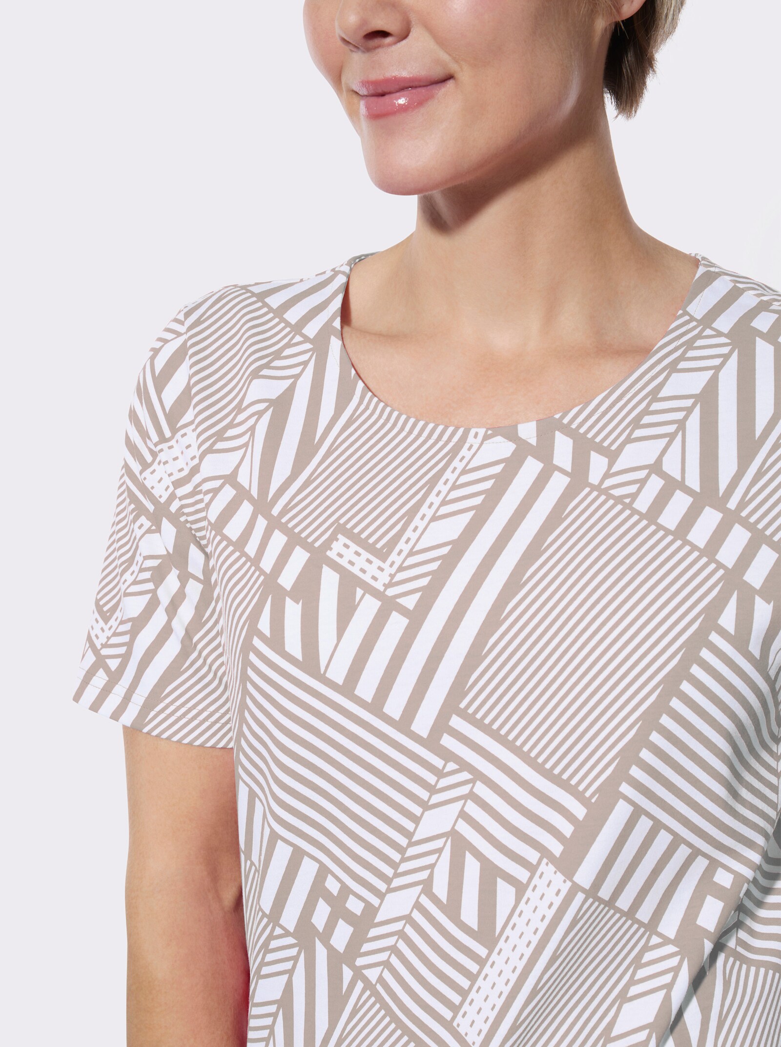 Rundhalsshirt im Grafik-Dessin - sesam-weiß-bedruckt