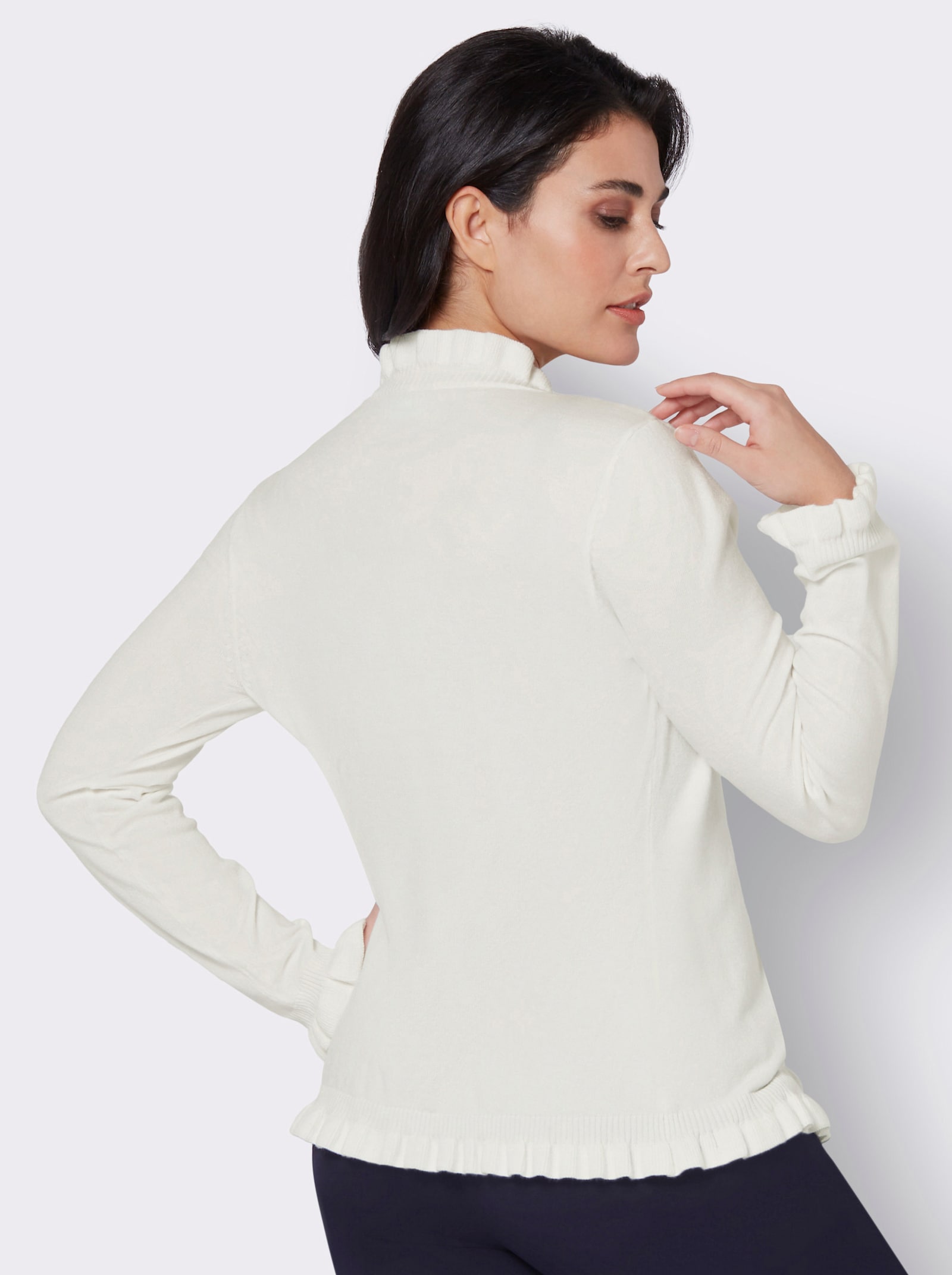 Strickjacke mit Rüschen-Verzierung - ecru