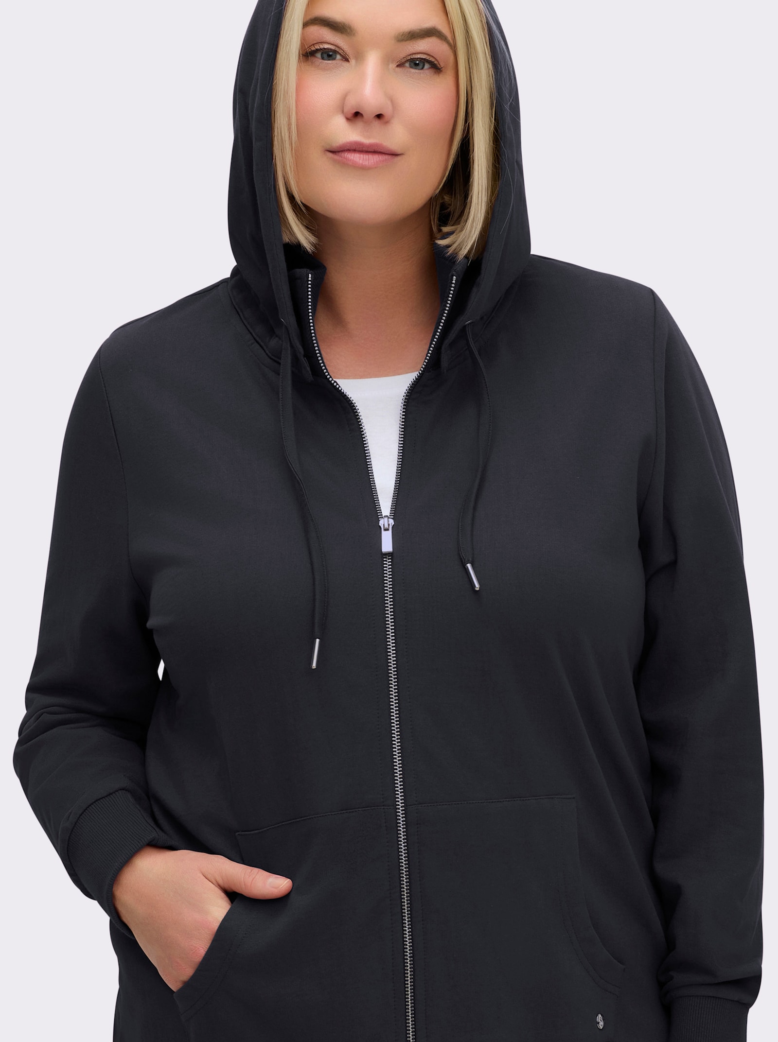 sheego Sweatjacke mit abknöpfbarer Kapuze - tiefblau