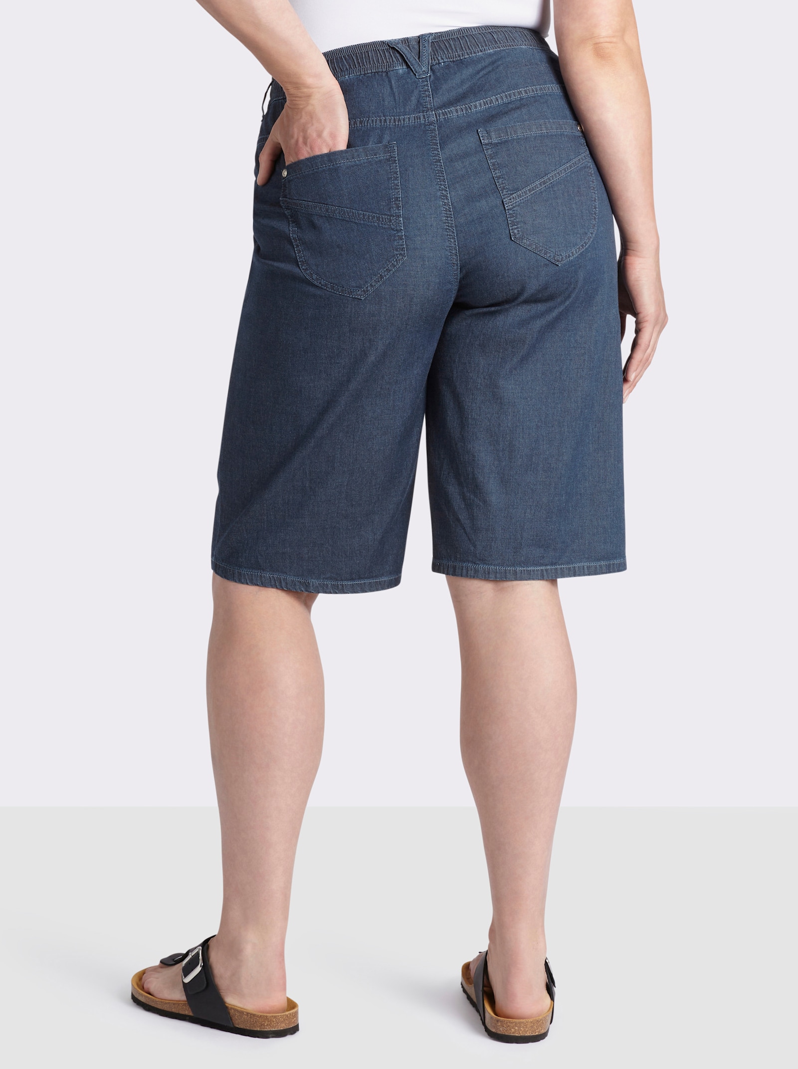 sheego Jeansbermudas mit Rundum-Dehnbund - dark blue