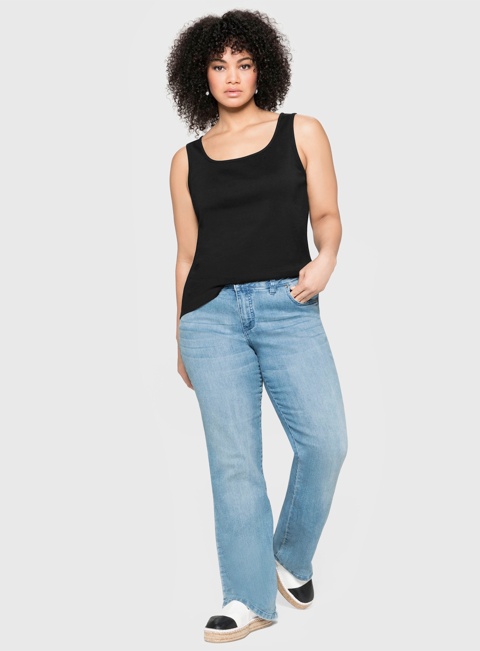 sheego Tanktop in Rippqualität - schwarz