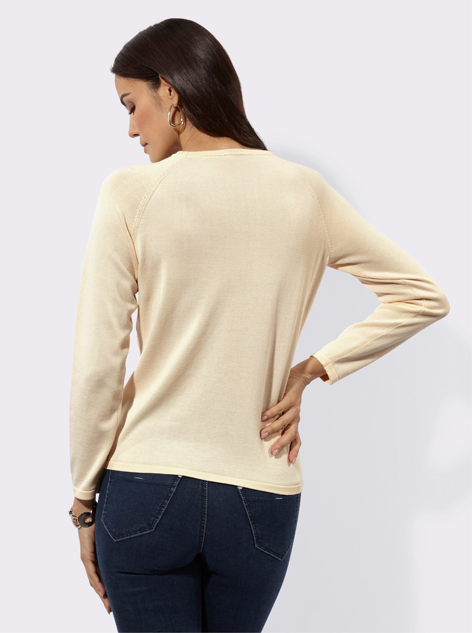 Rundhalspullover mit Cut-outs - champagner