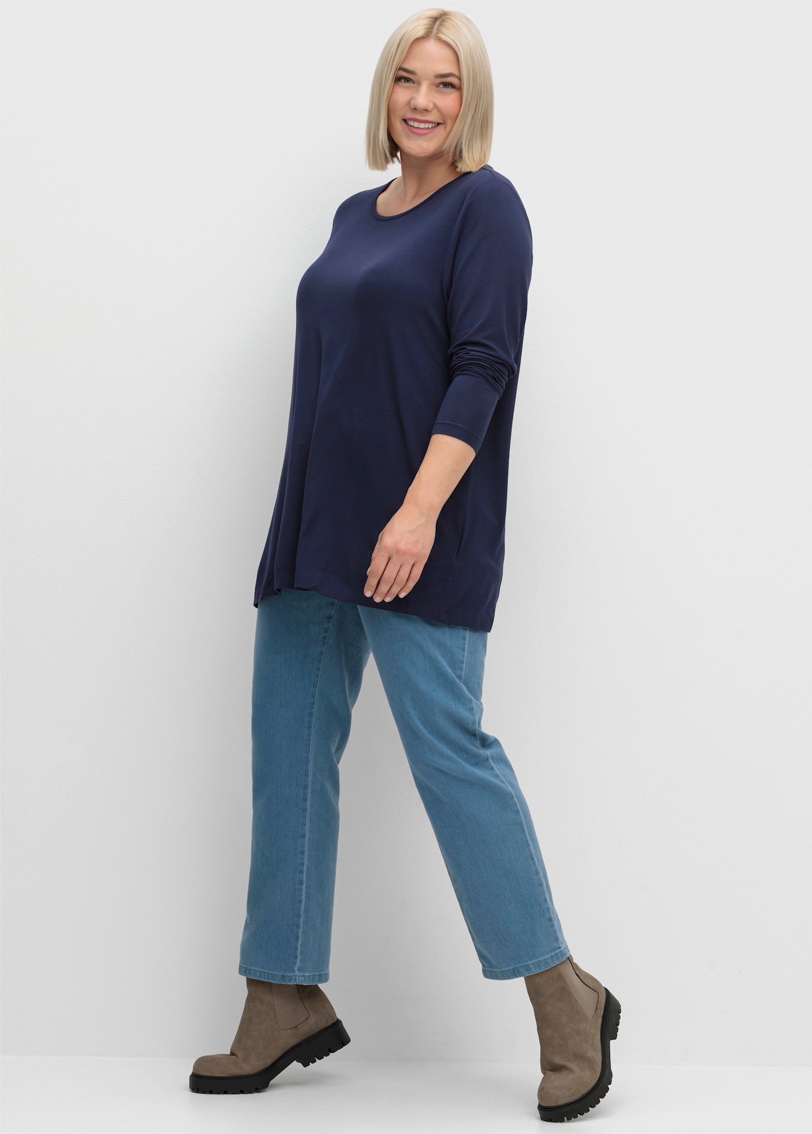 Longshirt in A-Form - marine