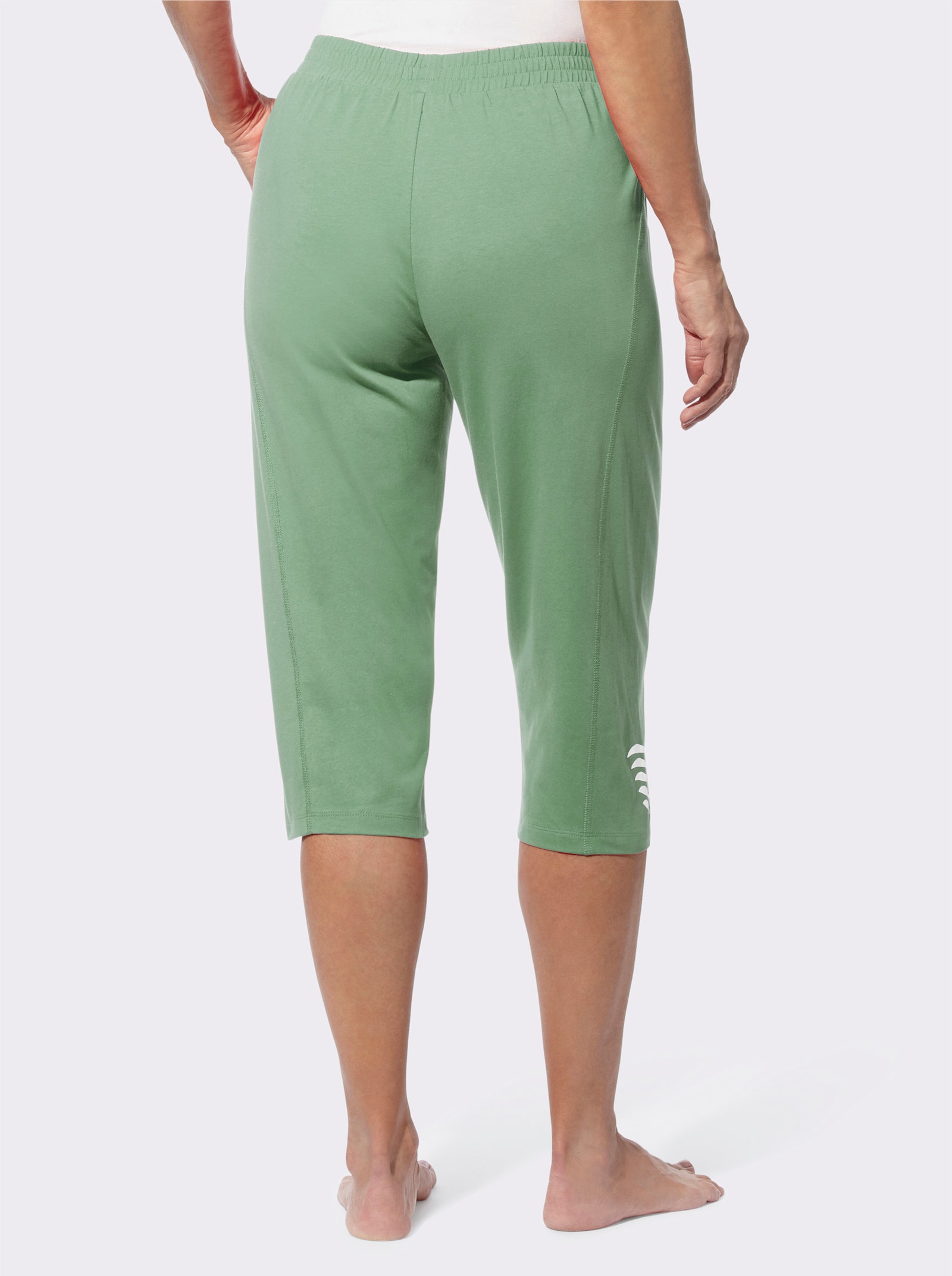 Caprihose mit geschwungenen Seitennähten - eucalyptus
