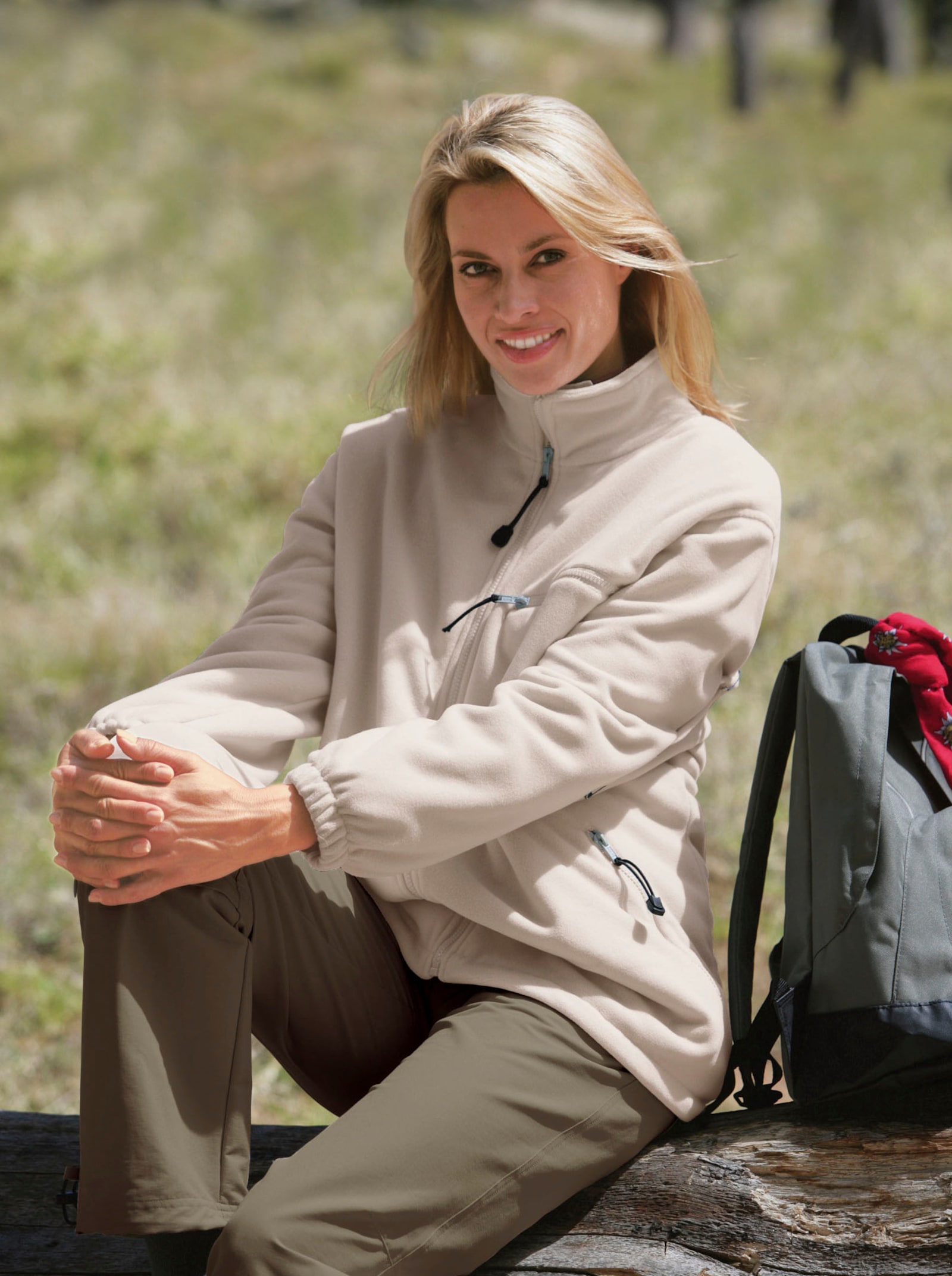 Fleecejacke mit elastischen Ärmelbündchen - natur