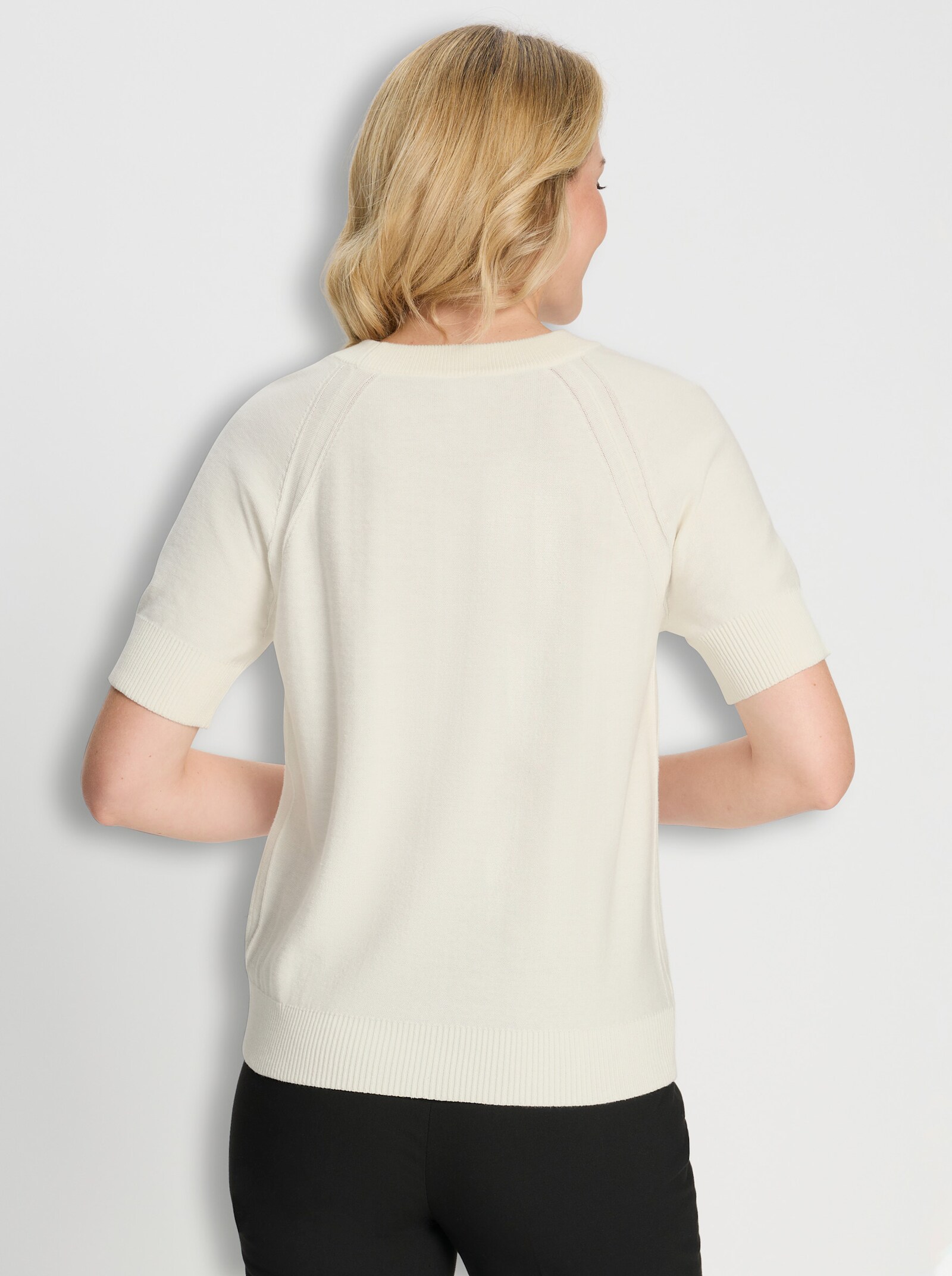 Kurzarmpullover mit Raglan-Ärmeln - ecru