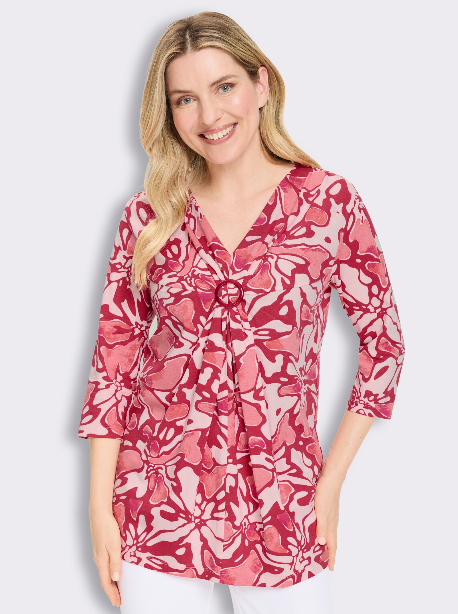 Longshirt mit Zierschnalle - hellrosé-erdbeere-bedruckt